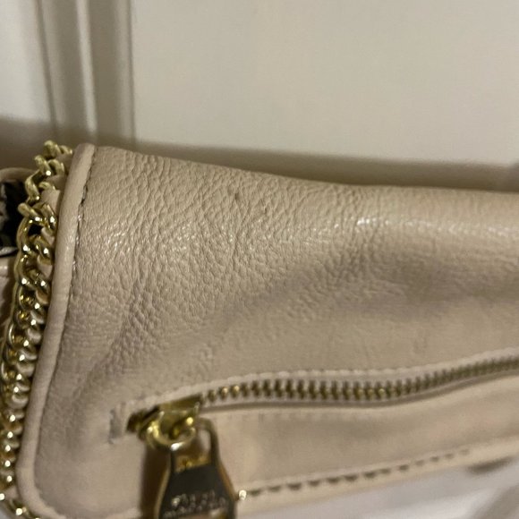 Steve Madden Small Cream Color Cross body Purse - Picture 5 of 7